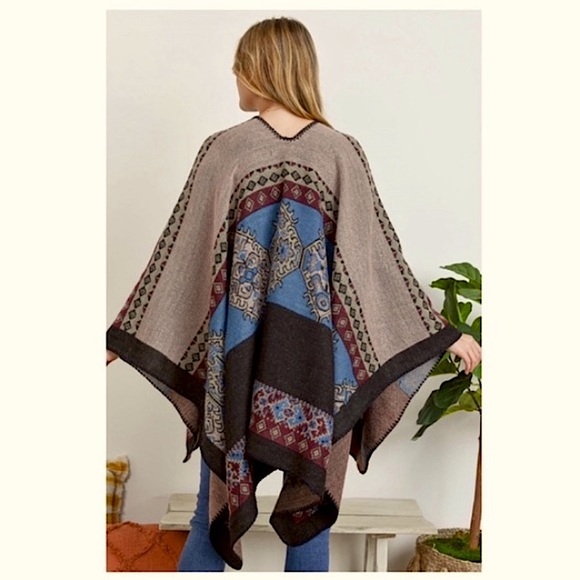 #2038 Cozy Western Style Must Have Poncho - Picture 8 of 17